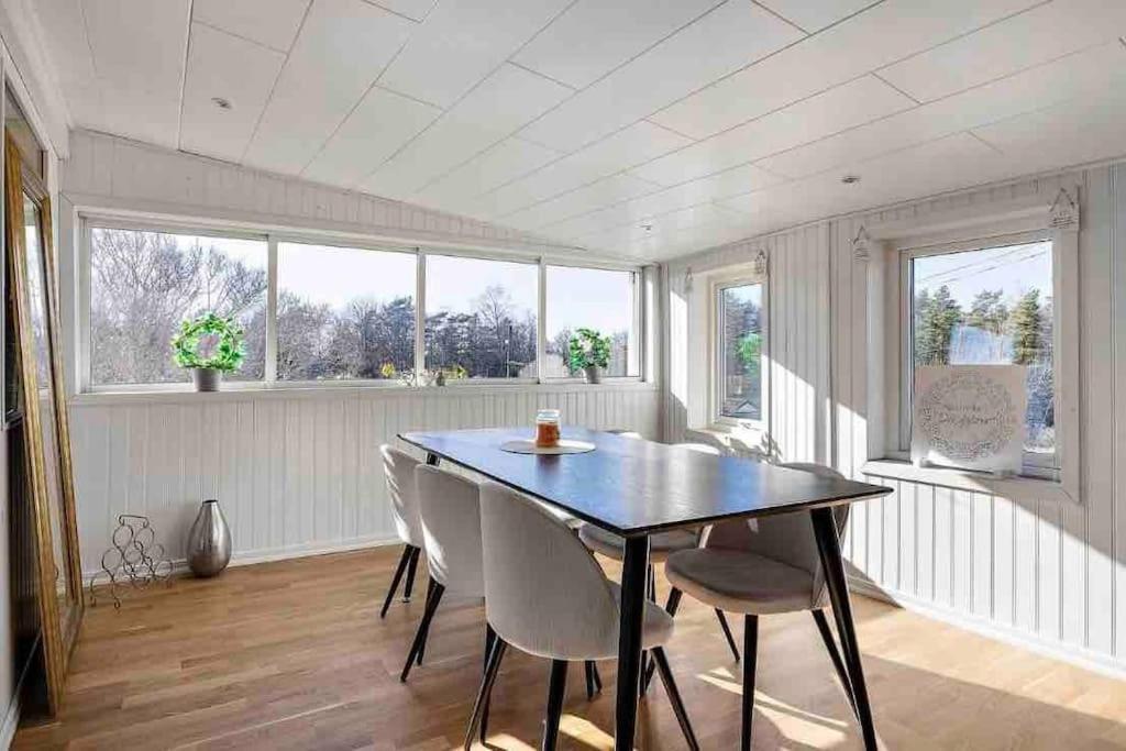 Mysigt Hus Med Natur & Jacuzzi I Olofstorp Göteborg Dış mekan fotoğraf