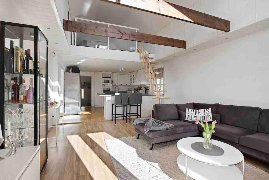 Mysigt Hus Med Natur & Jacuzzi I Olofstorp Göteborg Dış mekan fotoğraf